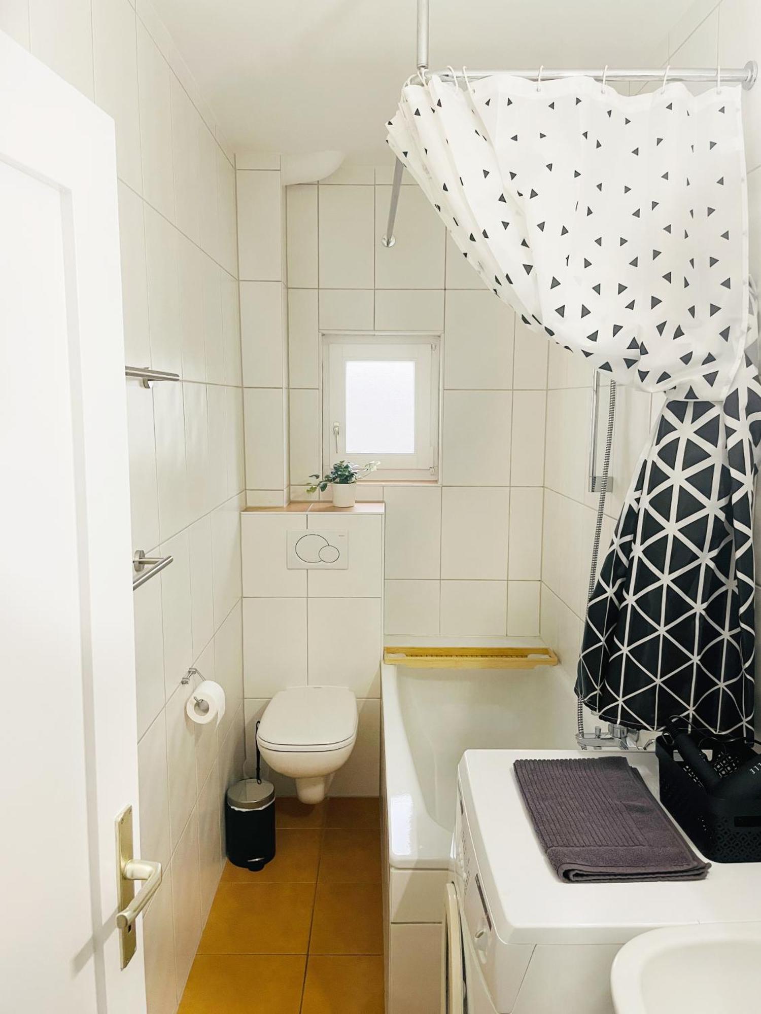 Kreativer Rueckzugsort In Der Burgenstadt Apartment